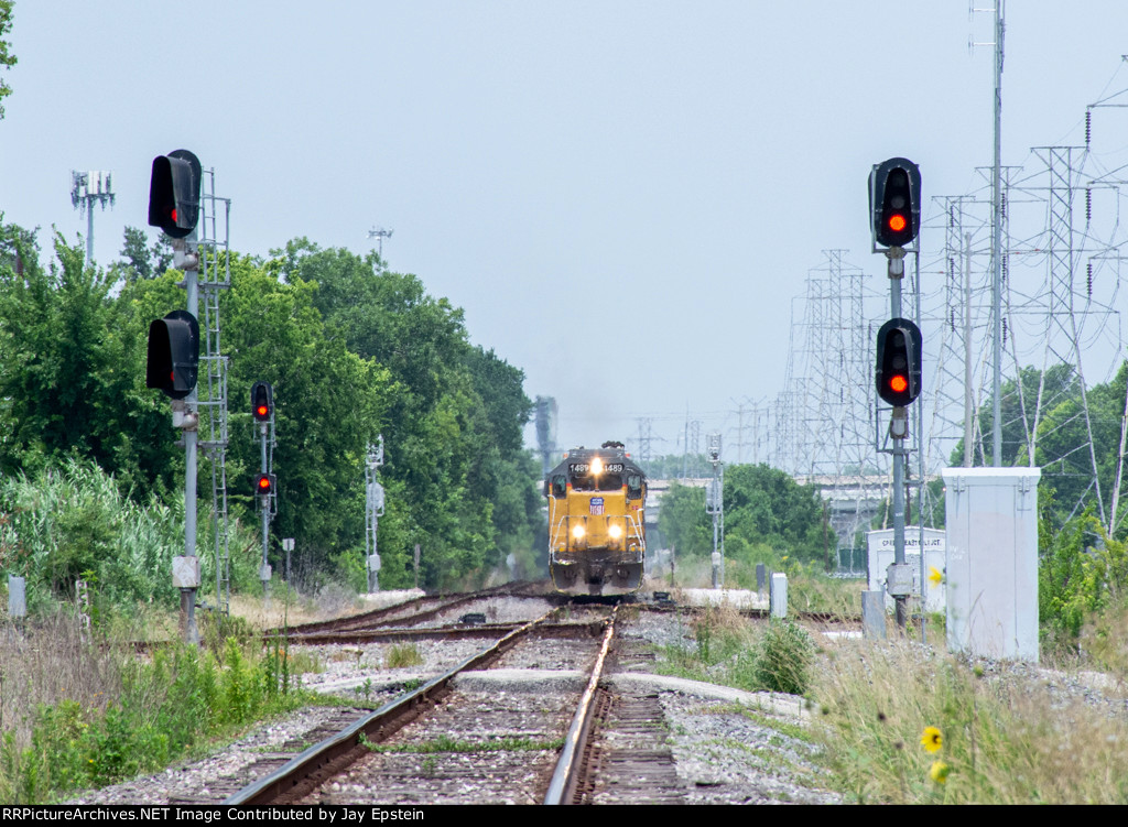 Local at Belt Junction 